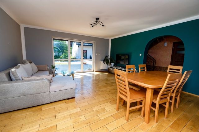 dom wolnostojący, 5 pokoi Kęty. Zdjęcie 9