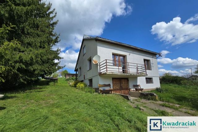 dom wolnostojący, 2 pokoje Końskie. Zdjęcie 1