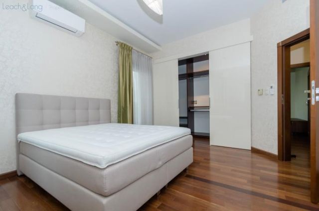 Mieszkanie 4-pokojowe Kraków Stare Miasto, ul. Napoleona Cybulskiego. Zdjęcie 12