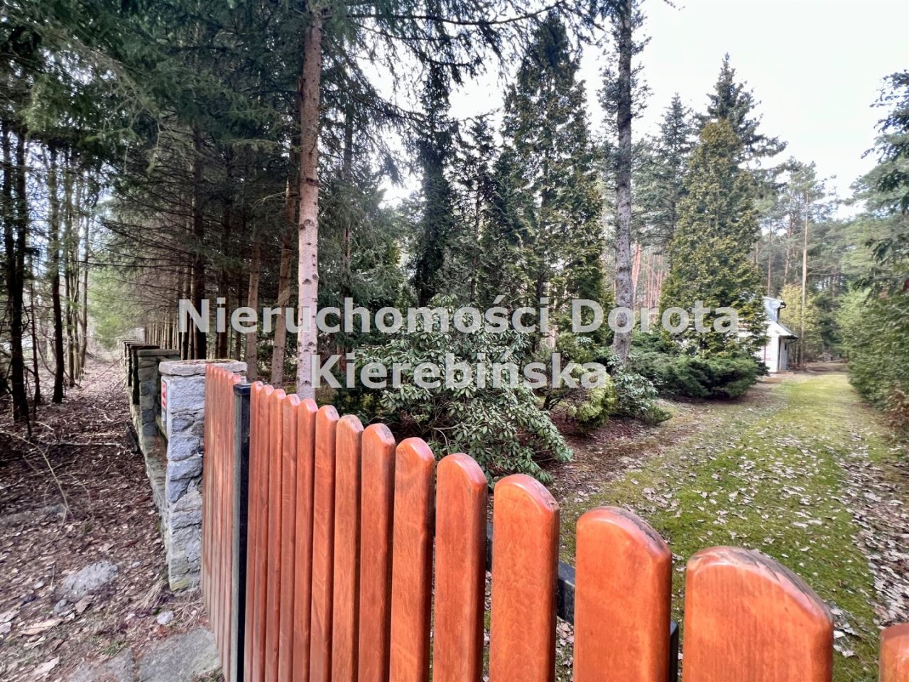 siedlisko, 3 pokoje Julianów. Zdjęcie 16
