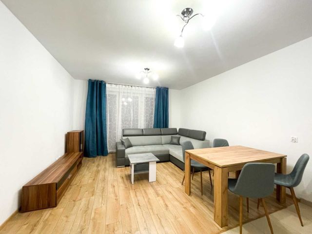 Mieszkanie 3-pokojowe Tomice, ul. Wspólna. Zdjęcie 1