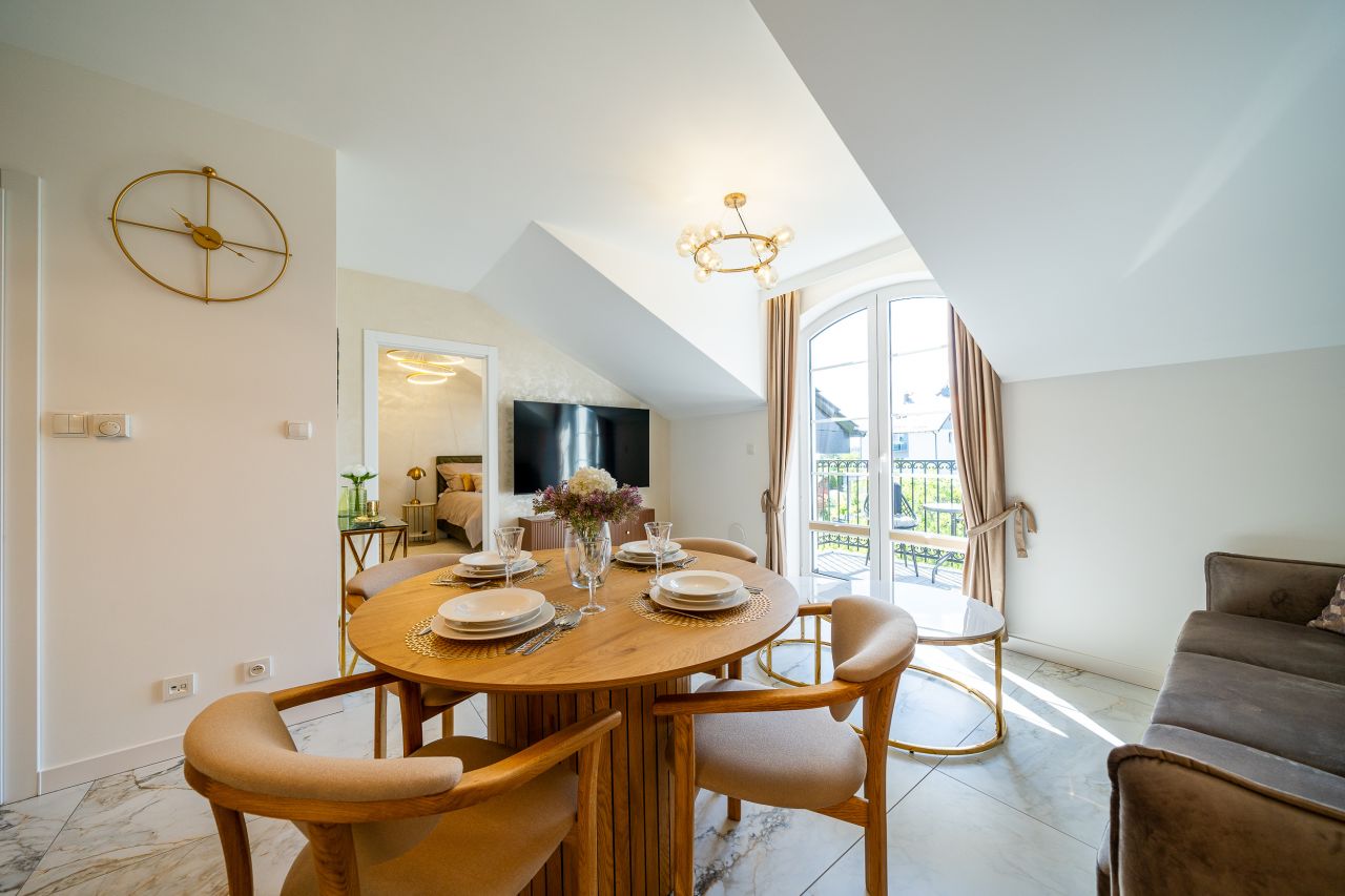 Mieszkanie 2-pokojowe Jastrzębia Góra, ul. Aleksandra de Rosse. Zdjęcie 2