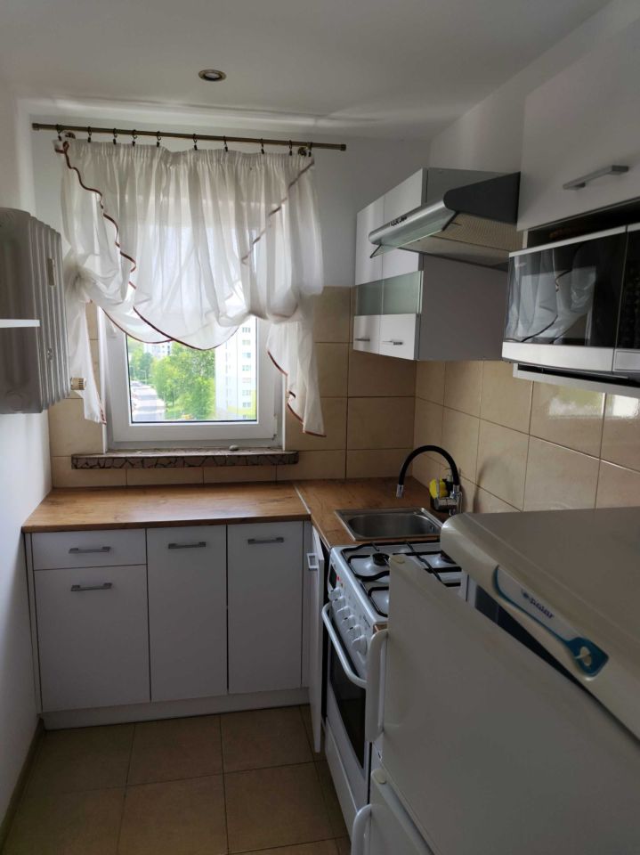 Mieszkanie 3-pokojowe Zielona Góra. Zdjęcie 6