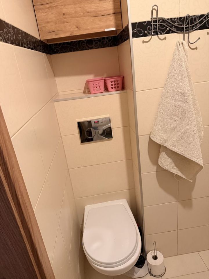 Mieszkanie 2-pokojowe Łódź Dąbrowa. Zdjęcie 2