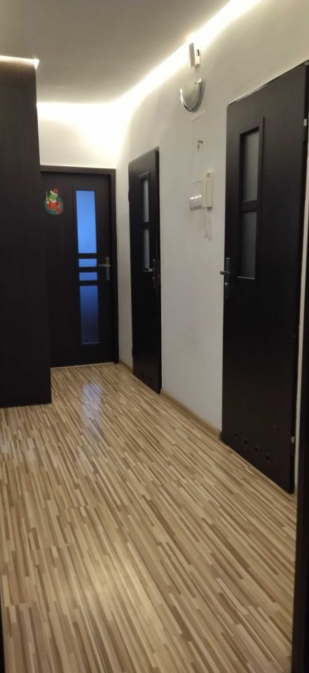 Mieszkanie 3-pokojowe Głogów Kopernik. Zdjęcie 3