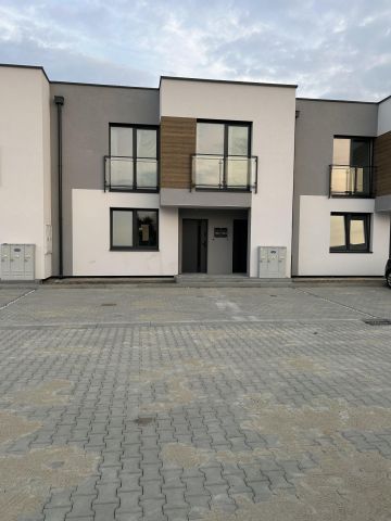 Mieszkanie 3-pokojowe Głogów Małopolski, ul. Rzeszowska. Zdjęcie 1