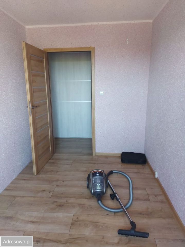 Mieszkanie 3-pokojowe Radom Osiedle XV-lecia. Zdjęcie 18