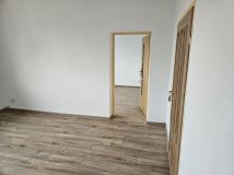 Biuro Brzeg Centrum, ul. Piastowska