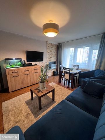 Mieszkanie 3-pokojowe Gdynia Obłuże, ul. kpt. Antoniego Ledóchowskiego. Zdjęcie 1