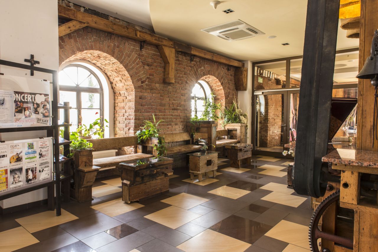 Hotel/pensjonat Czeszów, ul. Zawońska. Zdjęcie 7