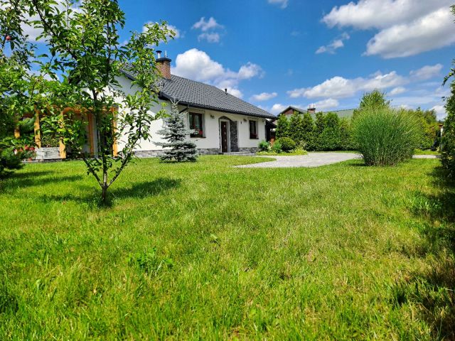 dom wolnostojący, 3 pokoje Głogów Małopolski. Zdjęcie 1