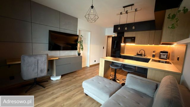 Mieszkanie 2-pokojowe Bydgoszcz Osiedle Leśne, ul. Powstańców Warszawy. Zdjęcie 1