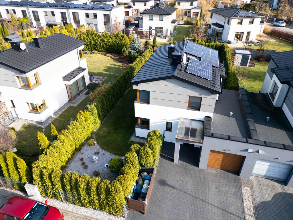 bliźniak, 4 pokoje Tarnowskie Góry, ul. Rumiankowa. Zdjęcie 2