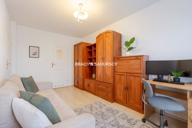 Mieszkanie 3-pokojowe Kraków Krowodrza, ul. gen. Augusta Fieldorfa-Nila. Zdjęcie 5