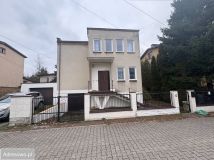 dom wolnostojący, 5 pokoi Piastów, ul. Kwiatowa