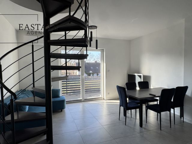 Mieszkanie 5-pokojowe Warszawa Wawer, ul. Borowiecka. Zdjęcie 1