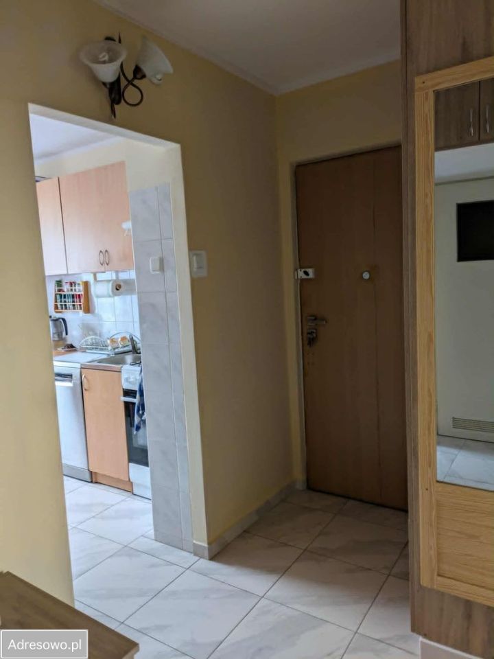 Mieszkanie 3-pokojowe Piaseczno, ul. Powstańców Warszawy. Zdjęcie 2