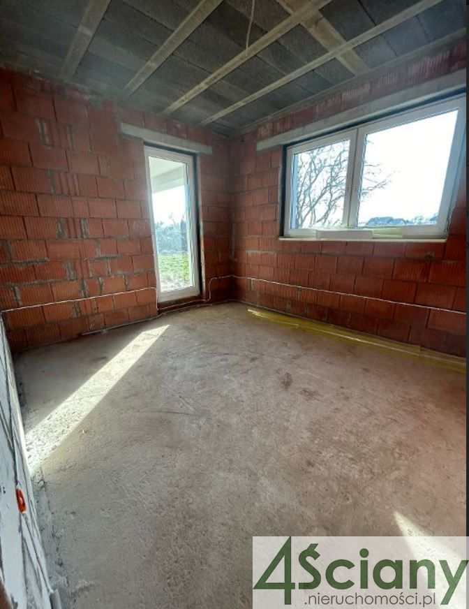 dom wolnostojący, 4 pokoje Rusiec. Zdjęcie 12