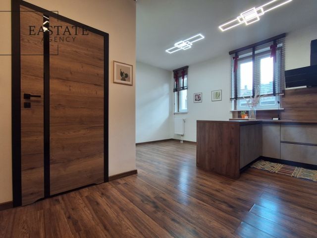 Mieszkanie 2-pokojowe Katowice, skwer Jana Matejki. Zdjęcie 4