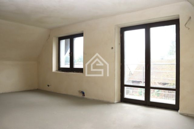 dom wolnostojący, 5 pokoi Kłaj. Zdjęcie 7