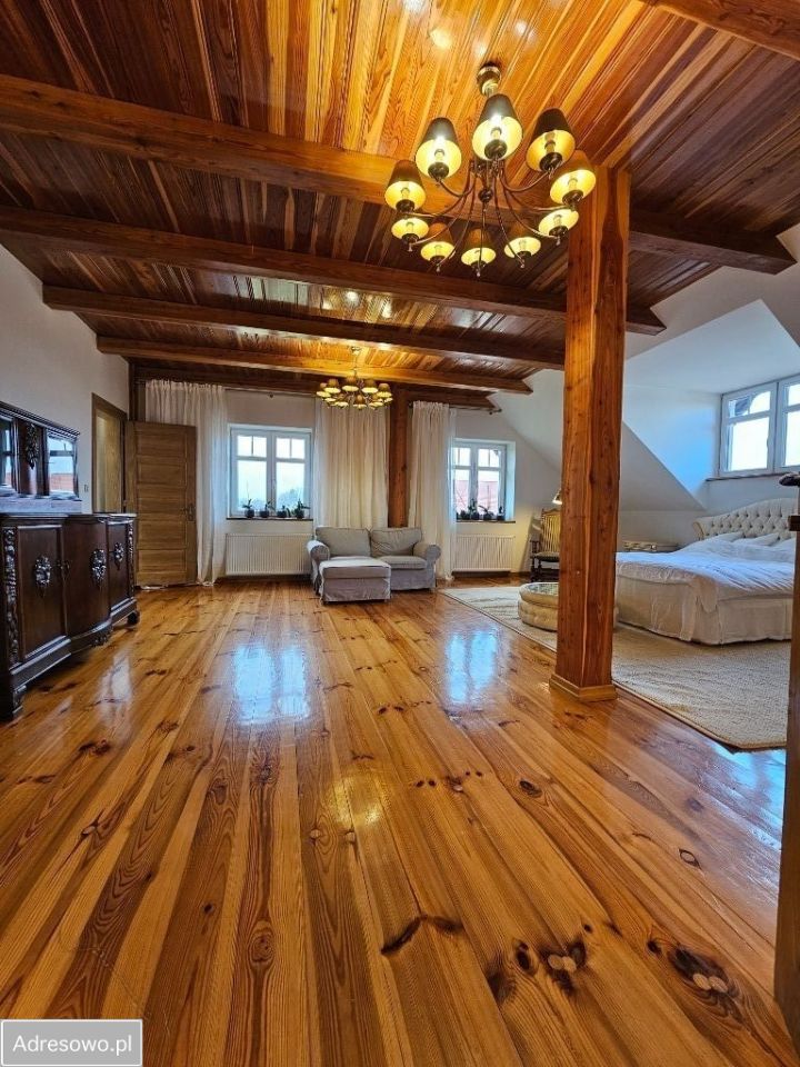 dworek, 6 pokoi Modliny. Zdjęcie 10