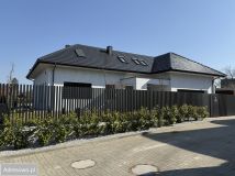 dom wolnostojący, 4 pokoje Łęknica, ul. Biała