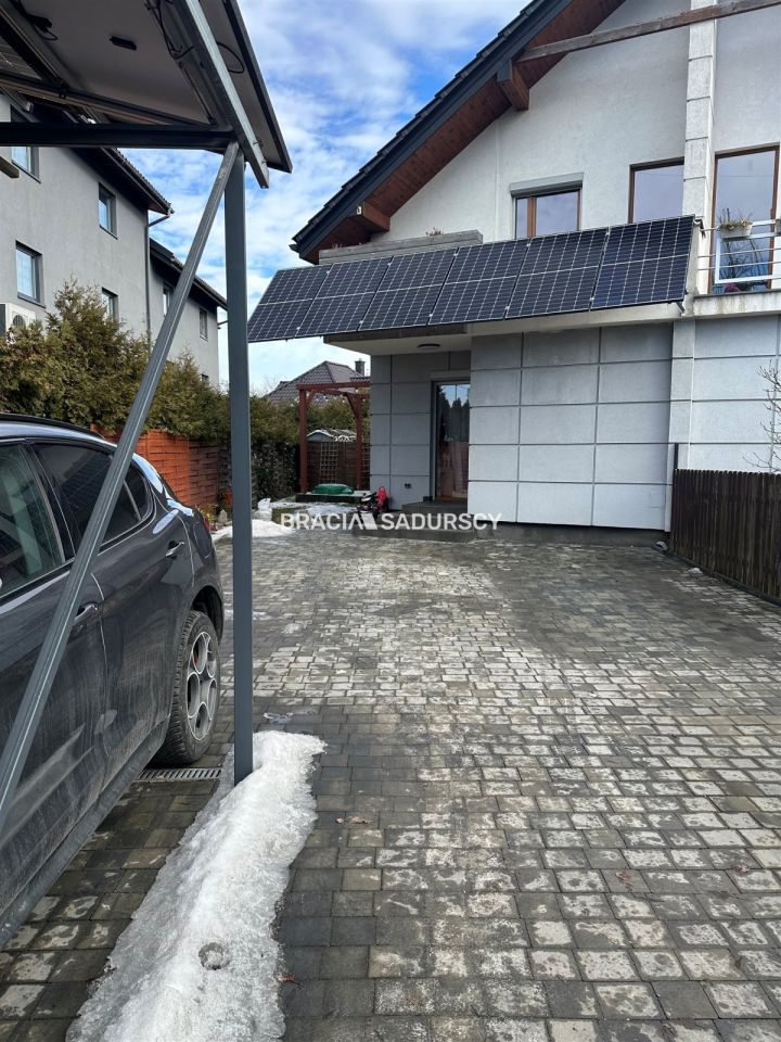 bliźniak, 3 pokoje Kraków Swoszowice, ul. Jerzego Smoleńskiego. Zdjęcie 1