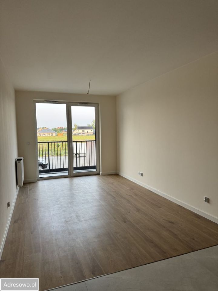 Mieszkanie 3-pokojowe Wrocław Lipa Piotrowska, ul. Cynamonowa. Zdjęcie 2