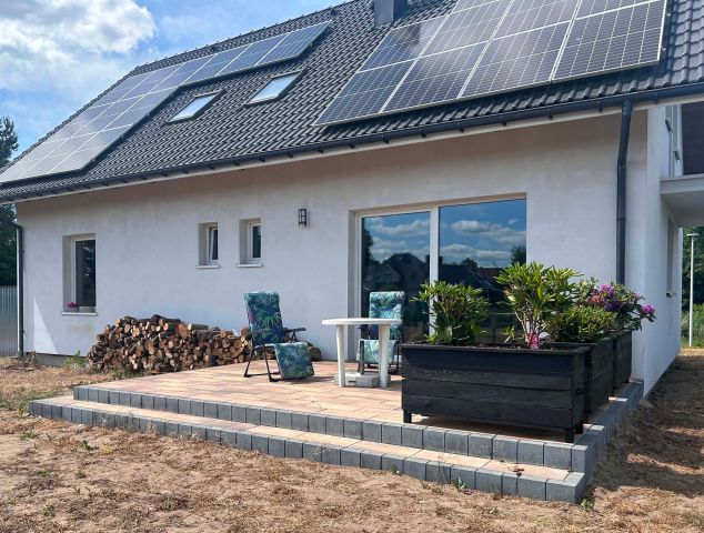 dom wolnostojący, 6 pokoi Ślesin Krzyżka. Zdjęcie 1