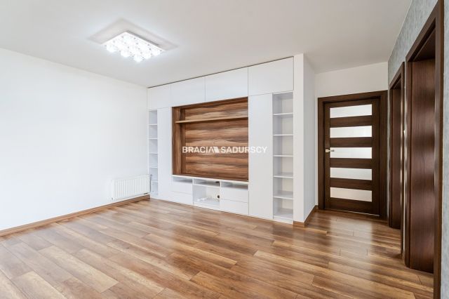 Mieszkanie 4-pokojowe Skawina, ul. Mikołaja Kopernika. Zdjęcie 10