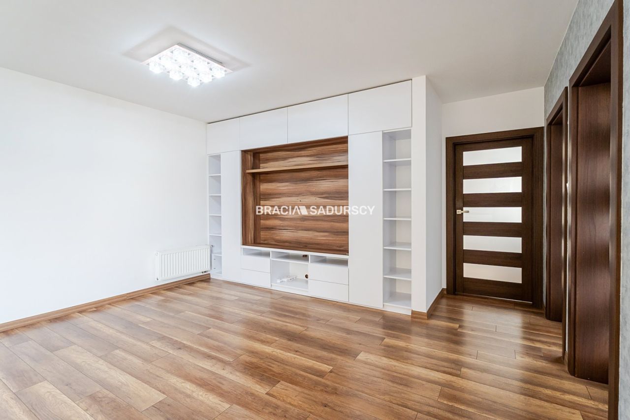 Mieszkanie 4-pokojowe Skawina, ul. Mikołaja Kopernika. Zdjęcie 10