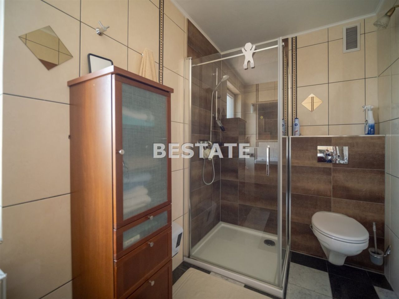 bliźniak, 6 pokoi Tarnów Krzyż. Zdjęcie 3