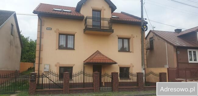 dom wolnostojący, 5 pokoi Łukowa. Zdjęcie 1