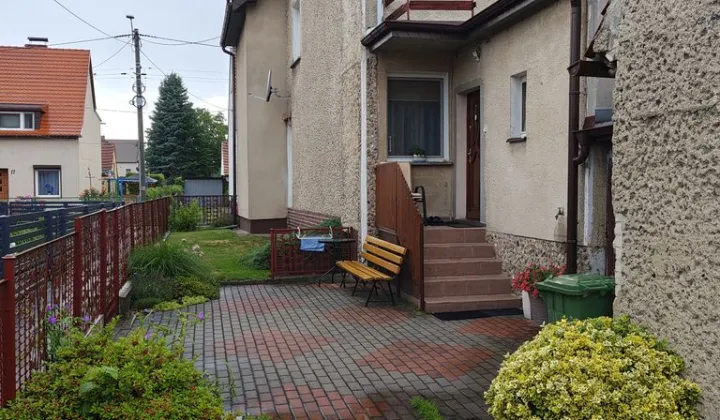 dom szeregowy, 5 pokoi Byczyna, ul. Sadowa