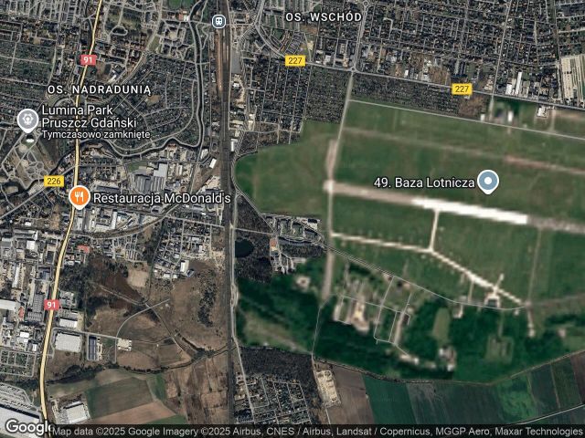 Garaż/miejsce parkingowe Pruszcz Gdański, ul. Dywizjonu 303. Zdjęcie 1