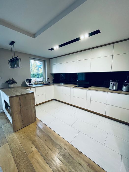 Mieszkanie 3-pokojowe Klecza Dolna. Zdjęcie 6