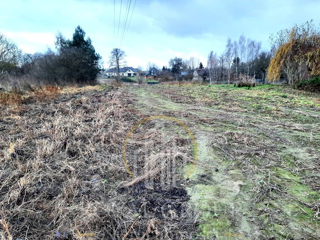 Działka budowlana Nasutów. Zdjęcie 4