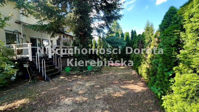 dom szeregowy, 8 pokoi Tomaszów Mazowiecki. Zdjęcie 21