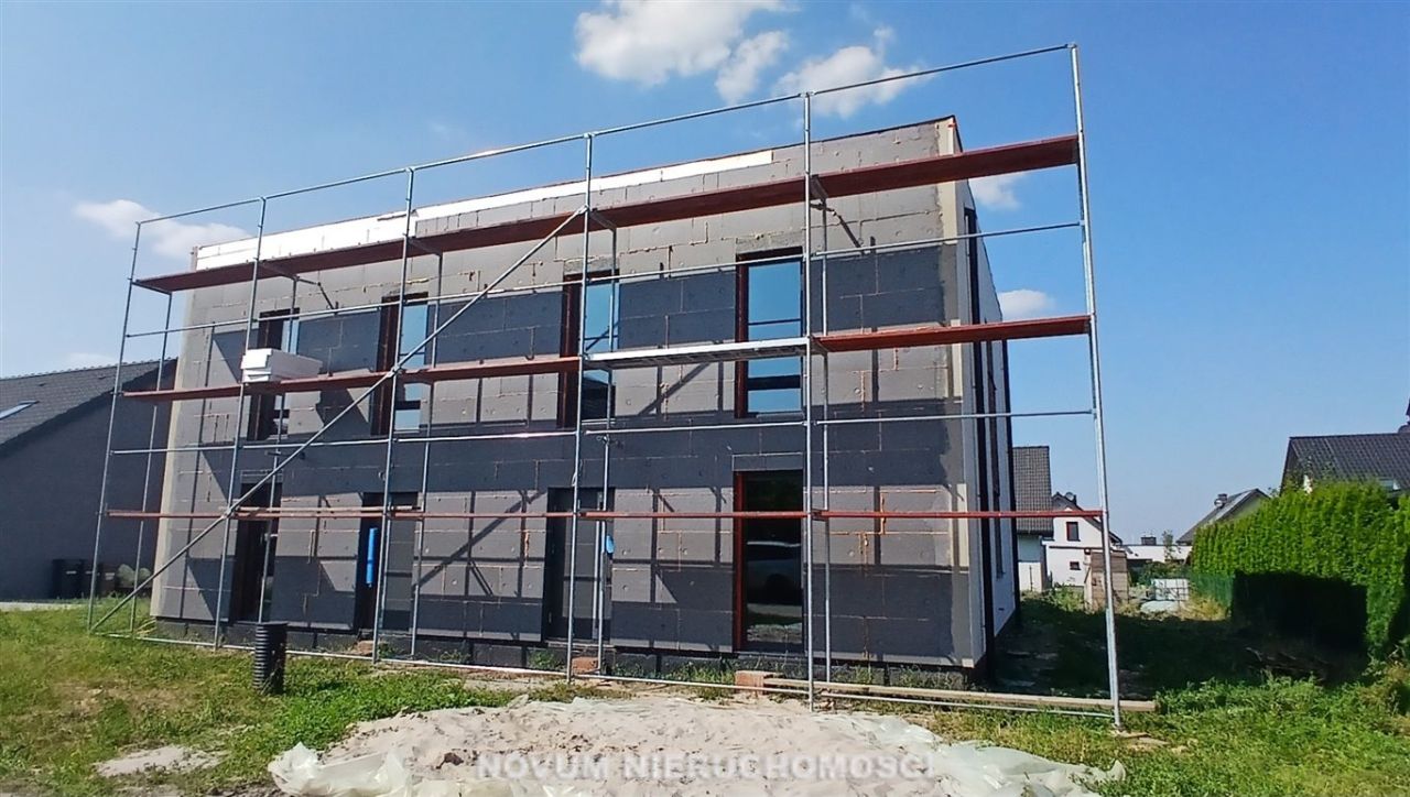 bliźniak, 5 pokoi Świerklaniec. Zdjęcie 11