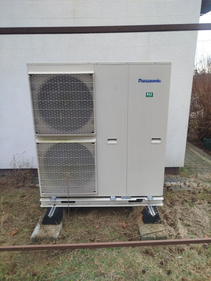 dom wolnostojący, 5 pokoi Lipinki. Zdjęcie 3