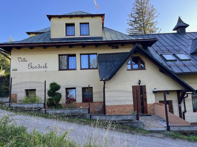 dom wolnostojący, 8 pokoi Wisła Głębce, ul. Dworcowa. Zdjęcie 1