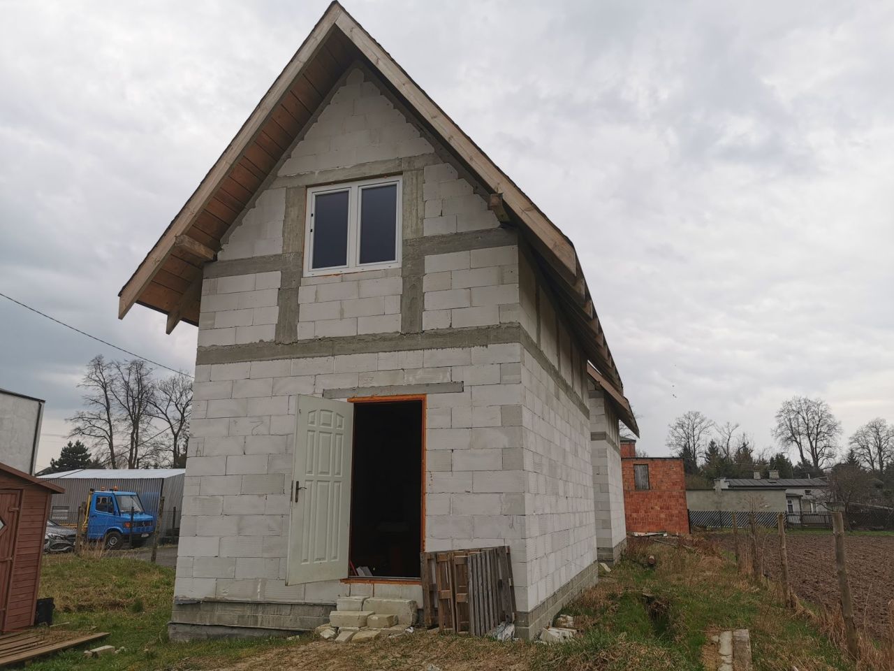 dom wolnostojący Sochaczew, ul. Powstańców Warszawy. Zdjęcie 2