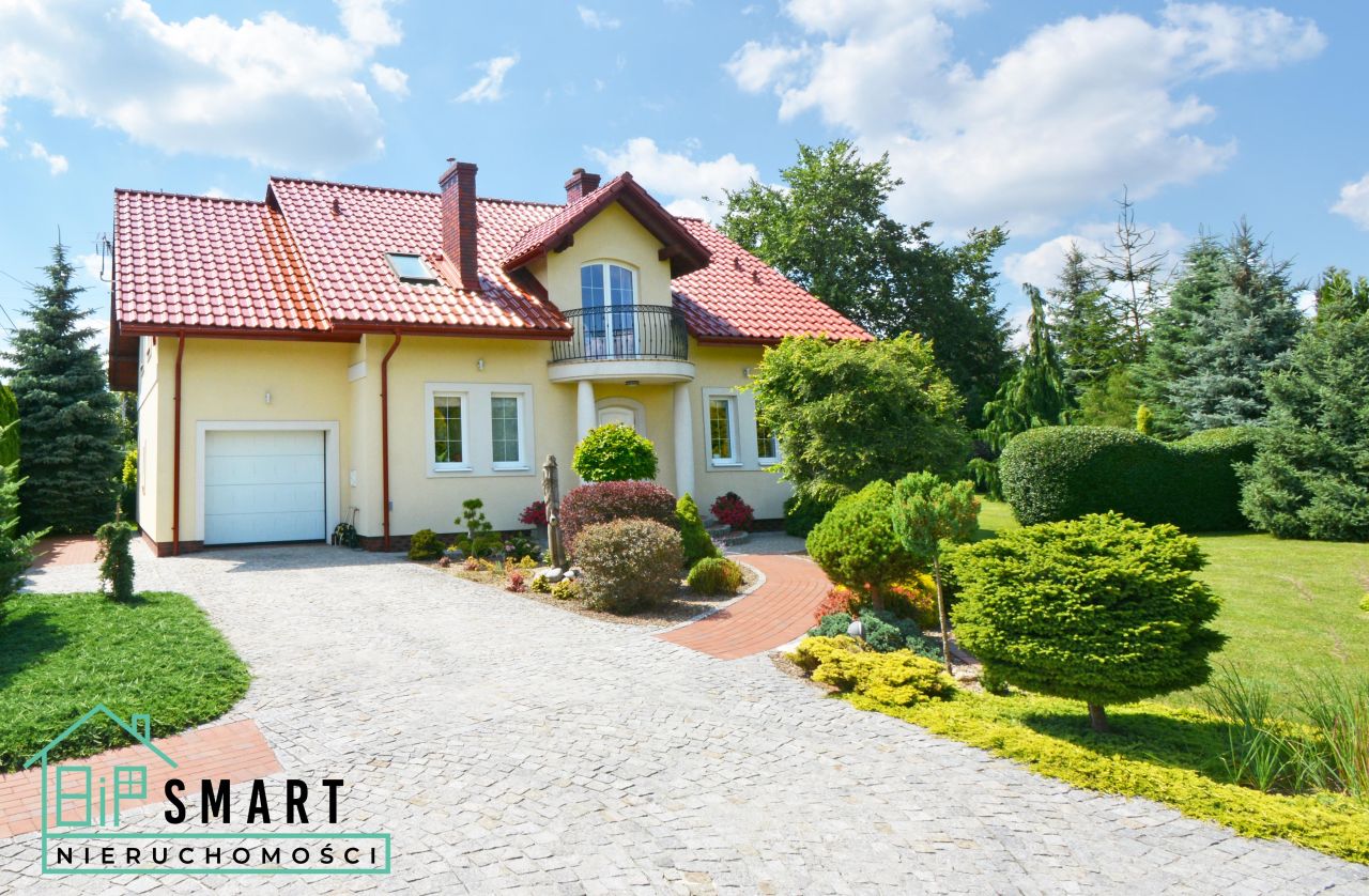 dom wolnostojący, 5 pokoi Zaleszany, ul. Karczmiska