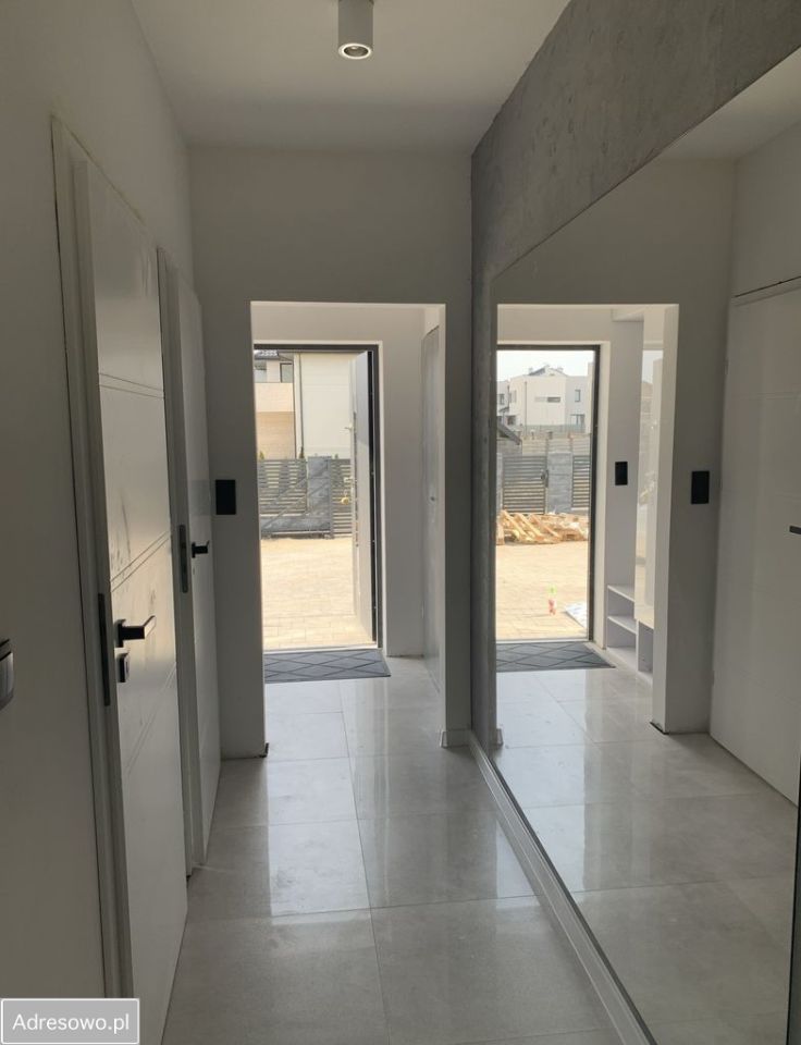 bliźniak, 5 pokoi Książenice. Zdjęcie 7