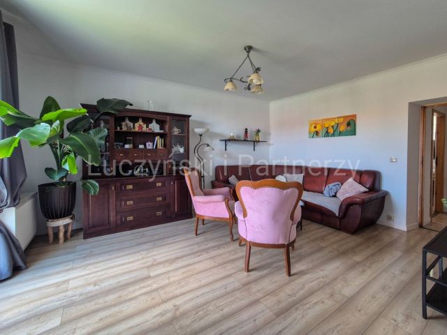 Mieszkanie 3-pokojowe Kowary. Zdjęcie 8