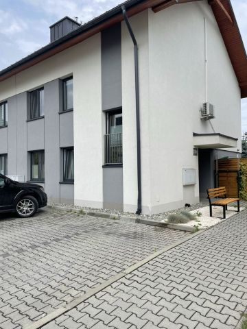 Mieszkanie 4-pokojowe Kraków Nowa Huta. Zdjęcie 1