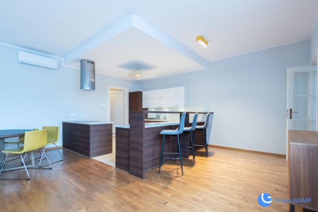 Mieszkanie 3-pokojowe Kraków Stare Miasto, ul. Józefa Sarego. Zdjęcie 4