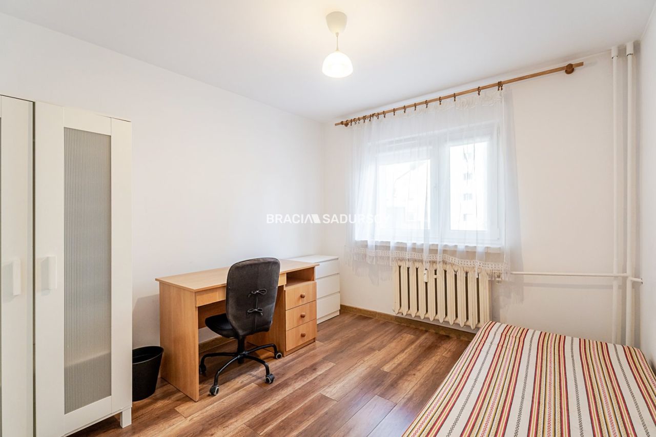 Mieszkanie 3-pokojowe Kraków Mistrzejowice, os. Oświecenia. Zdjęcie 7