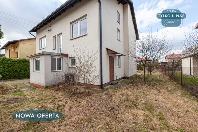 dom wolnostojący, 6 pokoi Zapolice, ul. Sportowa. Zdjęcie 1