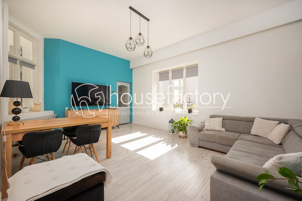 Mieszkanie 4-pokojowe Łódź, ul. Piotrkowska. Zdjęcie 2